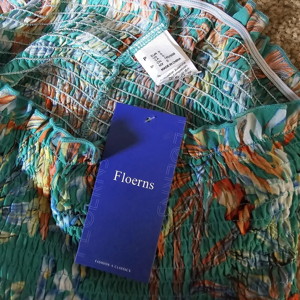 Floerns Women's Summer 2 Piece Crop Tube Top and Split Long Skirt set size small - Picture 7 of 13